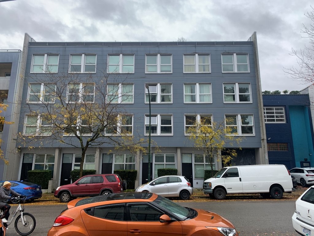 2172building