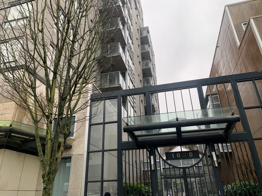 2178exterior